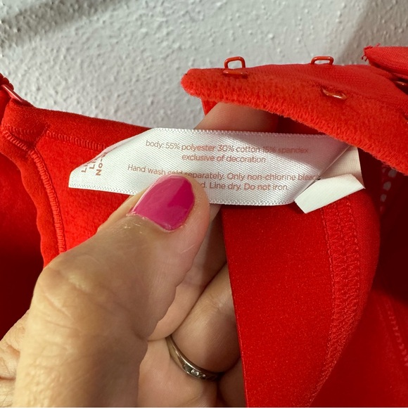 Cacique red lightly lined no wire bra 46c - Picture 5 of 5